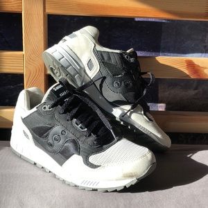 Saucony Shadow 5000 Vintage Women's Sneakers